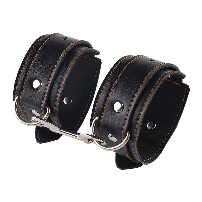 Anal Hook Set To Assist In Mandatory Binding Of Collars And Handcuffs